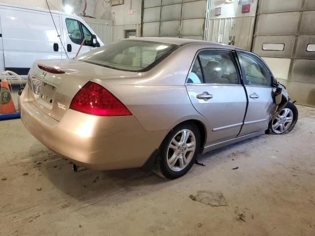 Photo 2 VIN: 1HGCM56736A135089 - HONDA ACCORD EX 