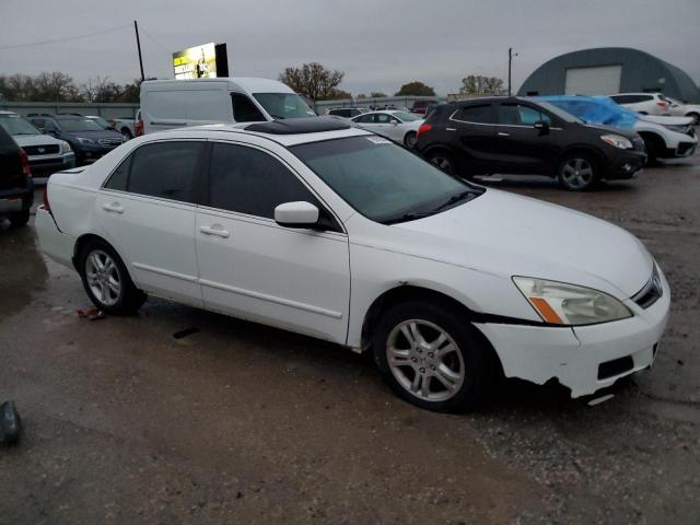 Photo 3 VIN: 1HGCM56737A215459 - HONDA ACCORD EX 