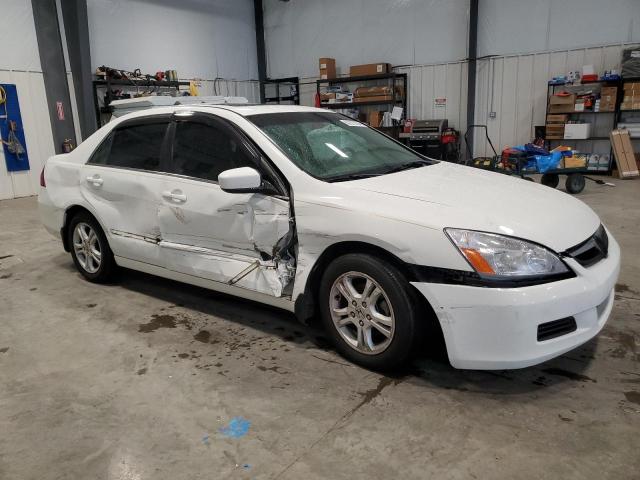 Photo 3 VIN: 1HGCM56746A043005 - HONDA ACCORD 