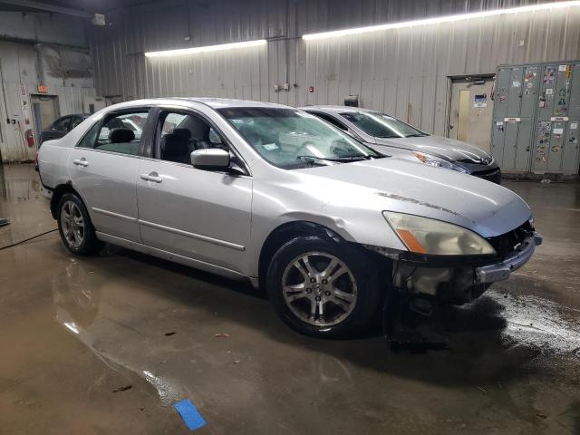 Photo 3 VIN: 1HGCM56746A079860 - HONDA ACCORD EX 