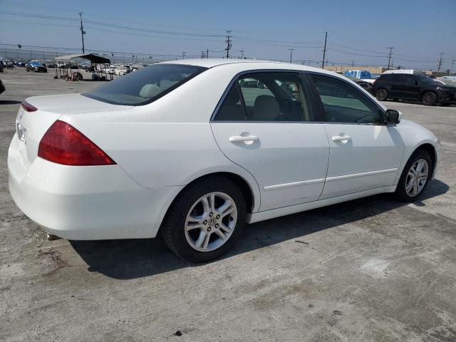 Photo 2 VIN: 1HGCM56747A127018 - HONDA ACCORD EX 