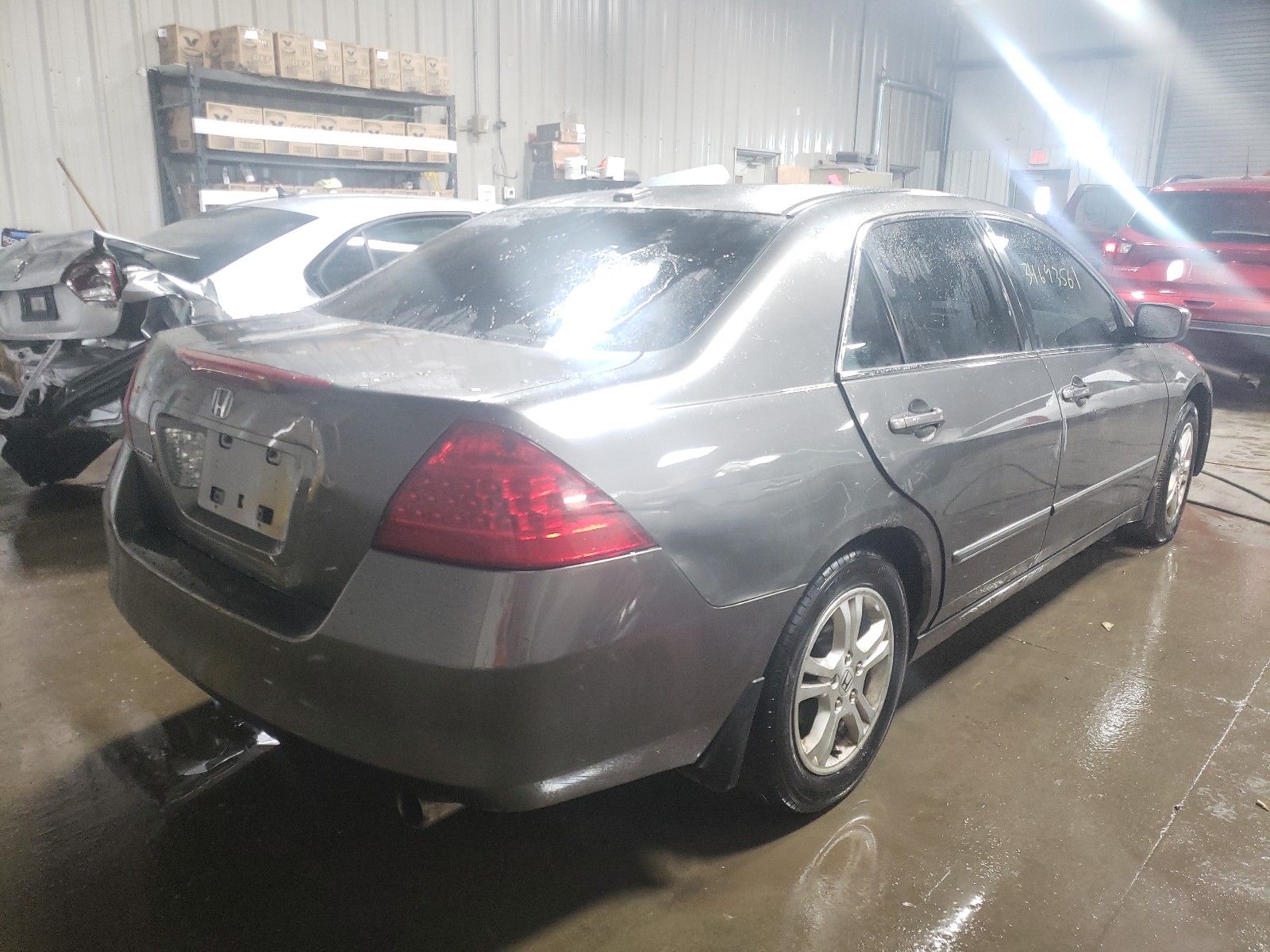 Photo 3 VIN: 1HGCM56747A130047 - HONDA ACCORD EX 