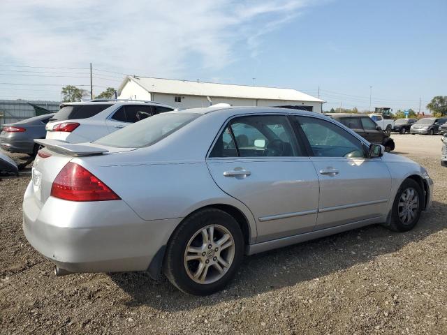 Photo 2 VIN: 1HGCM56747A165106 - HONDA ACCORD EX 