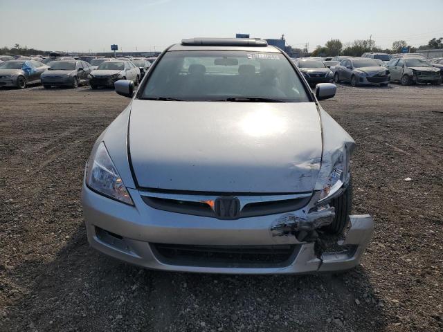 Photo 4 VIN: 1HGCM56747A165106 - HONDA ACCORD EX 