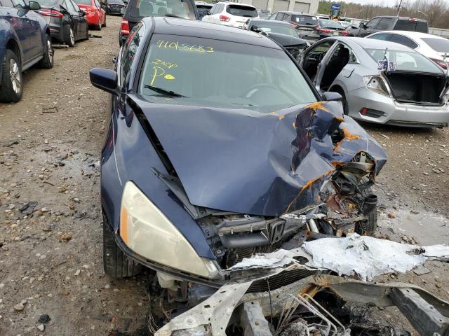 Photo 4 VIN: 1HGCM56756A068608 - HONDA ACCORD 