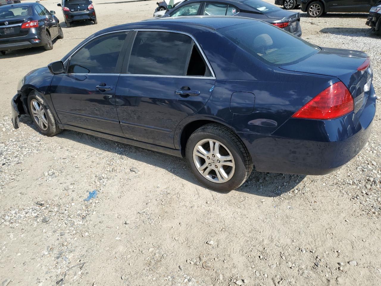 Photo 1 VIN: 1HGCM56757A106212 - HONDA ACCORD 