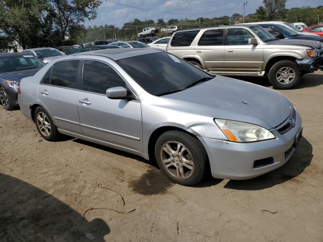 Photo 3 VIN: 1HGCM56757A201353 - HONDA ACCORD EX 