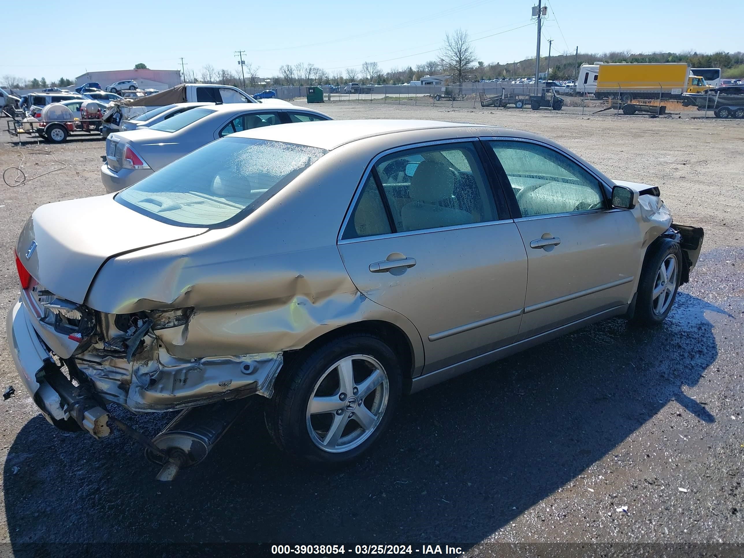 Photo 3 VIN: 1HGCM56764A022489 - HONDA ACCORD 