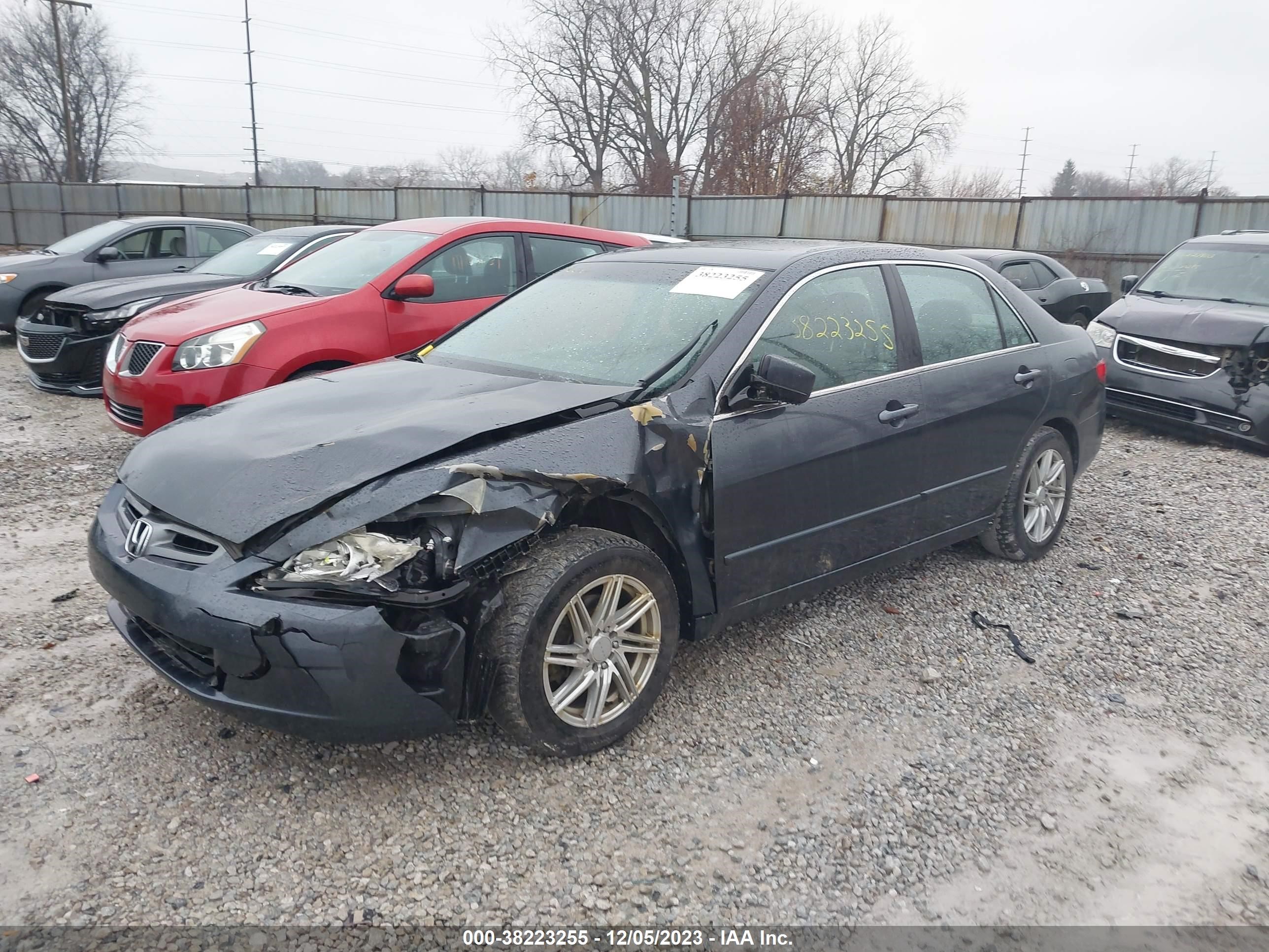 Photo 1 VIN: 1HGCM56765A021585 - HONDA ACCORD 