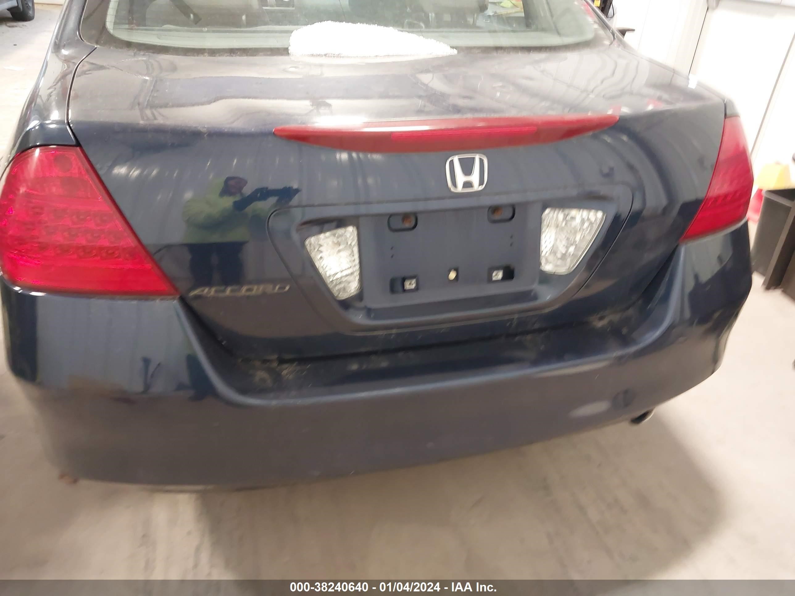 Photo 15 VIN: 1HGCM56766A043569 - HONDA ACCORD 