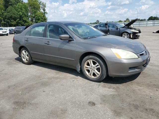 Photo 3 VIN: 1HGCM56766A054863 - HONDA ACCORD EX 