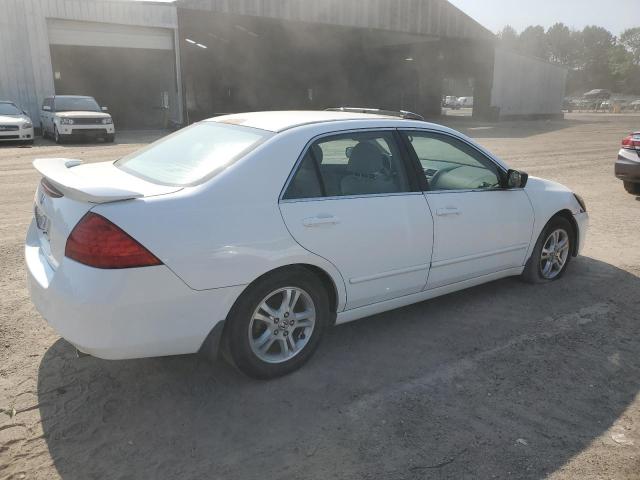 Photo 2 VIN: 1HGCM56766A108081 - HONDA ACCORD EX 