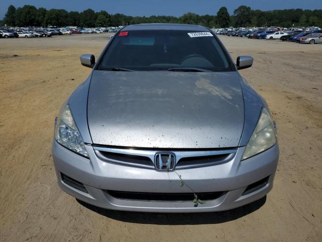 Photo 4 VIN: 1HGCM56767A115226 - HONDA ACCORD EX 