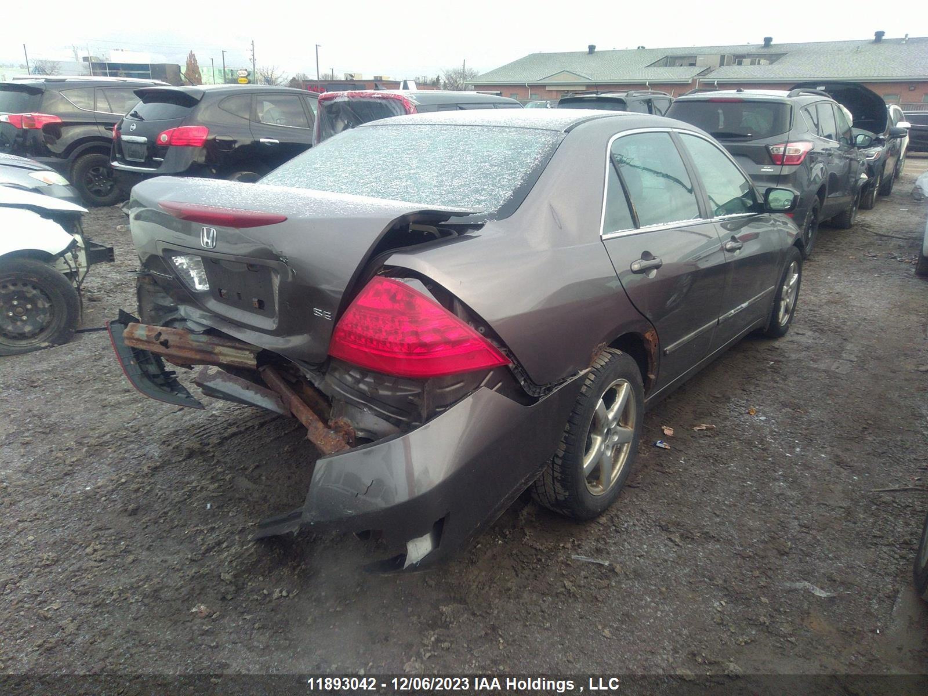 Photo 3 VIN: 1HGCM56767A809804 - HONDA ACCORD 