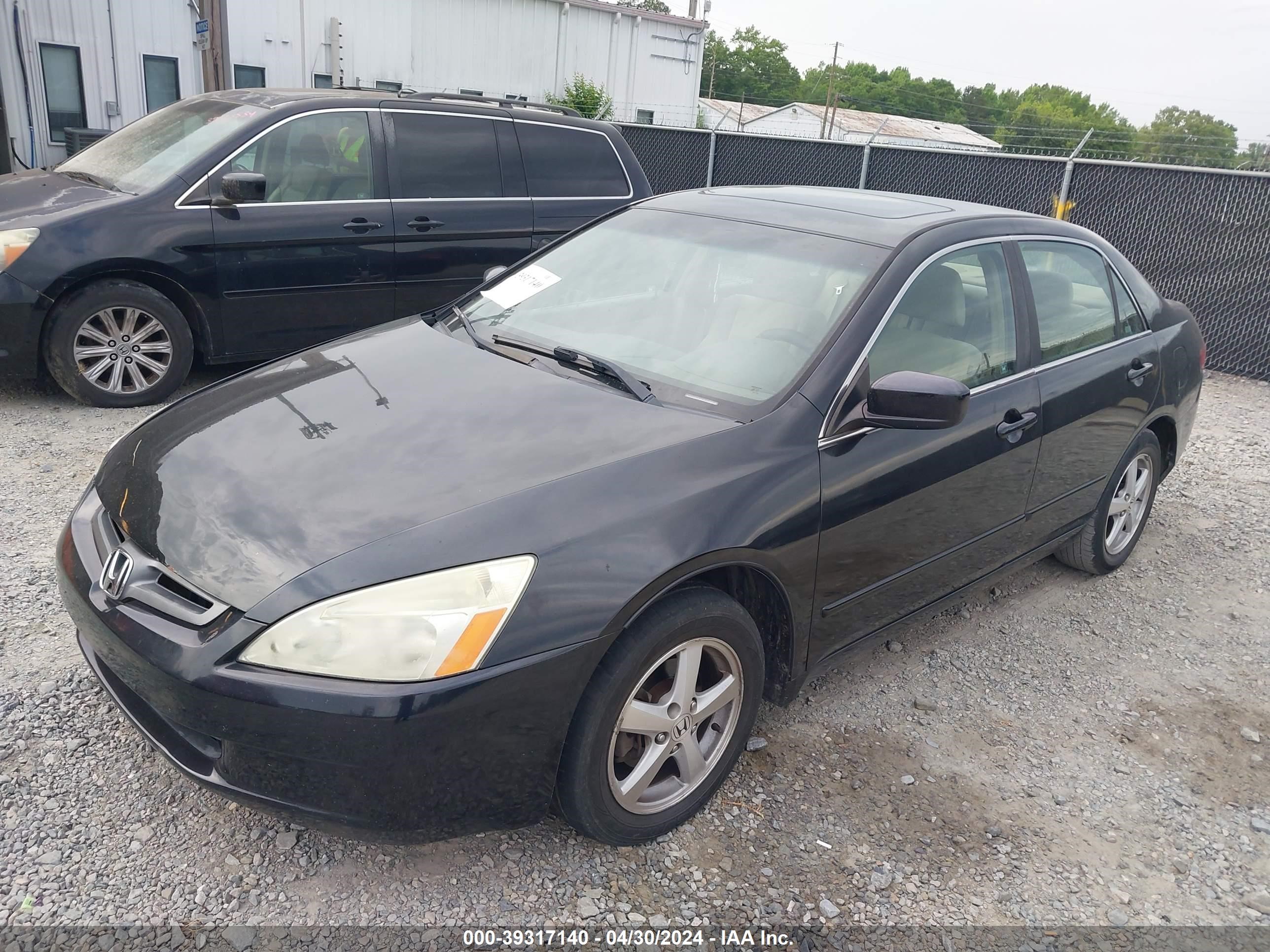 Photo 1 VIN: 1HGCM56774A162177 - HONDA ACCORD 