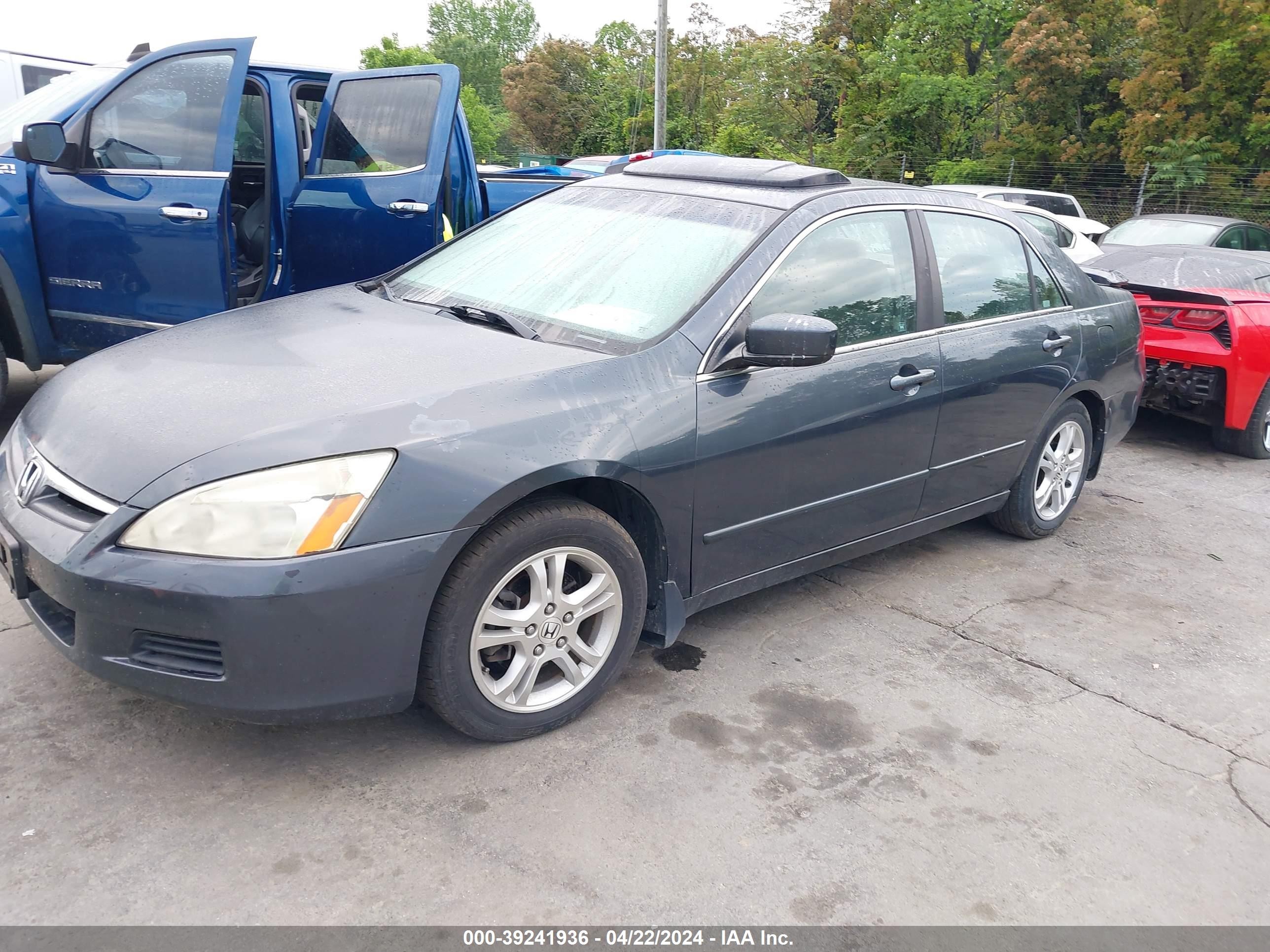 Photo 1 VIN: 1HGCM56776A162473 - HONDA ACCORD 