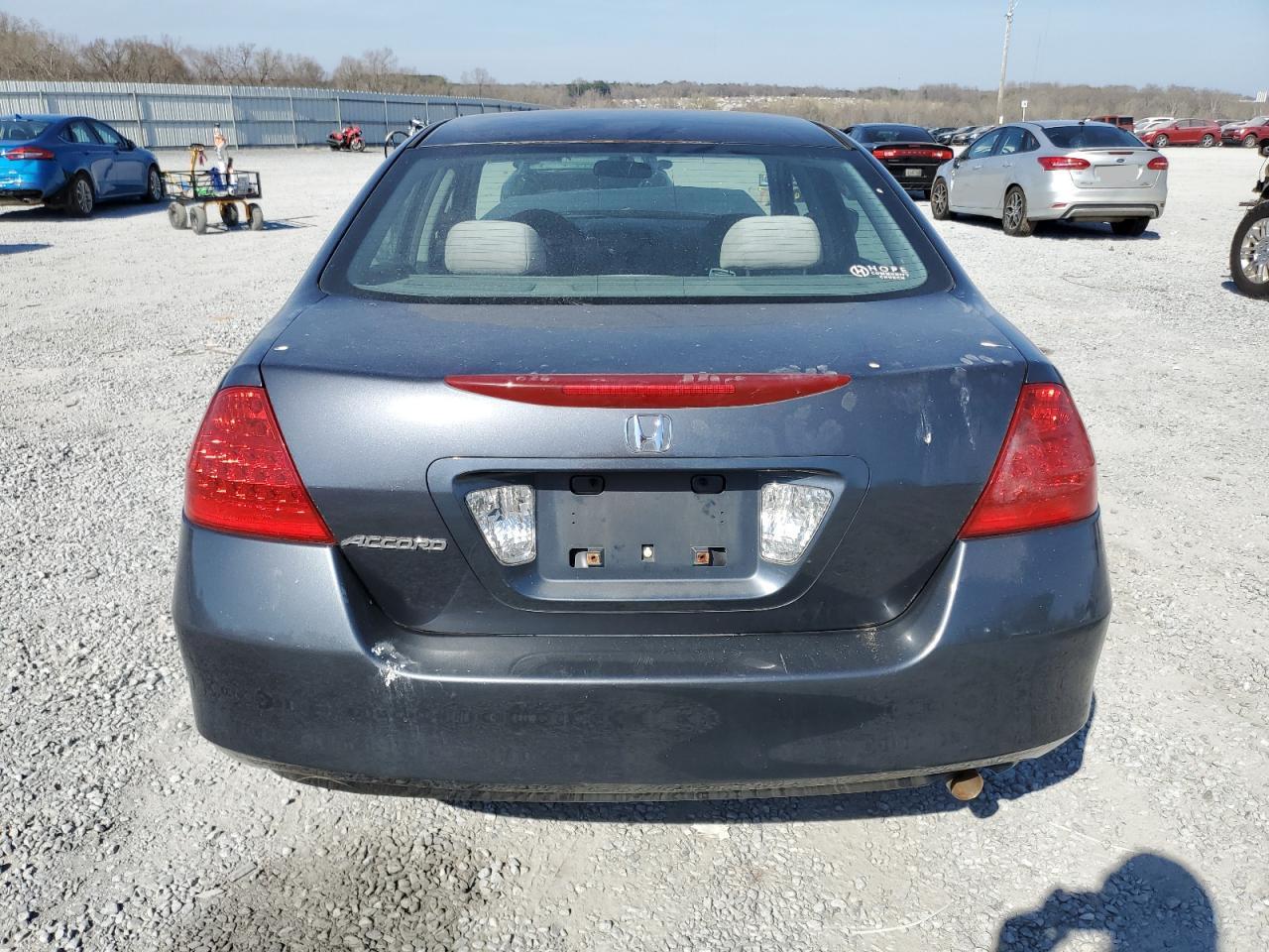 Photo 5 VIN: 1HGCM56777A187455 - HONDA ACCORD 