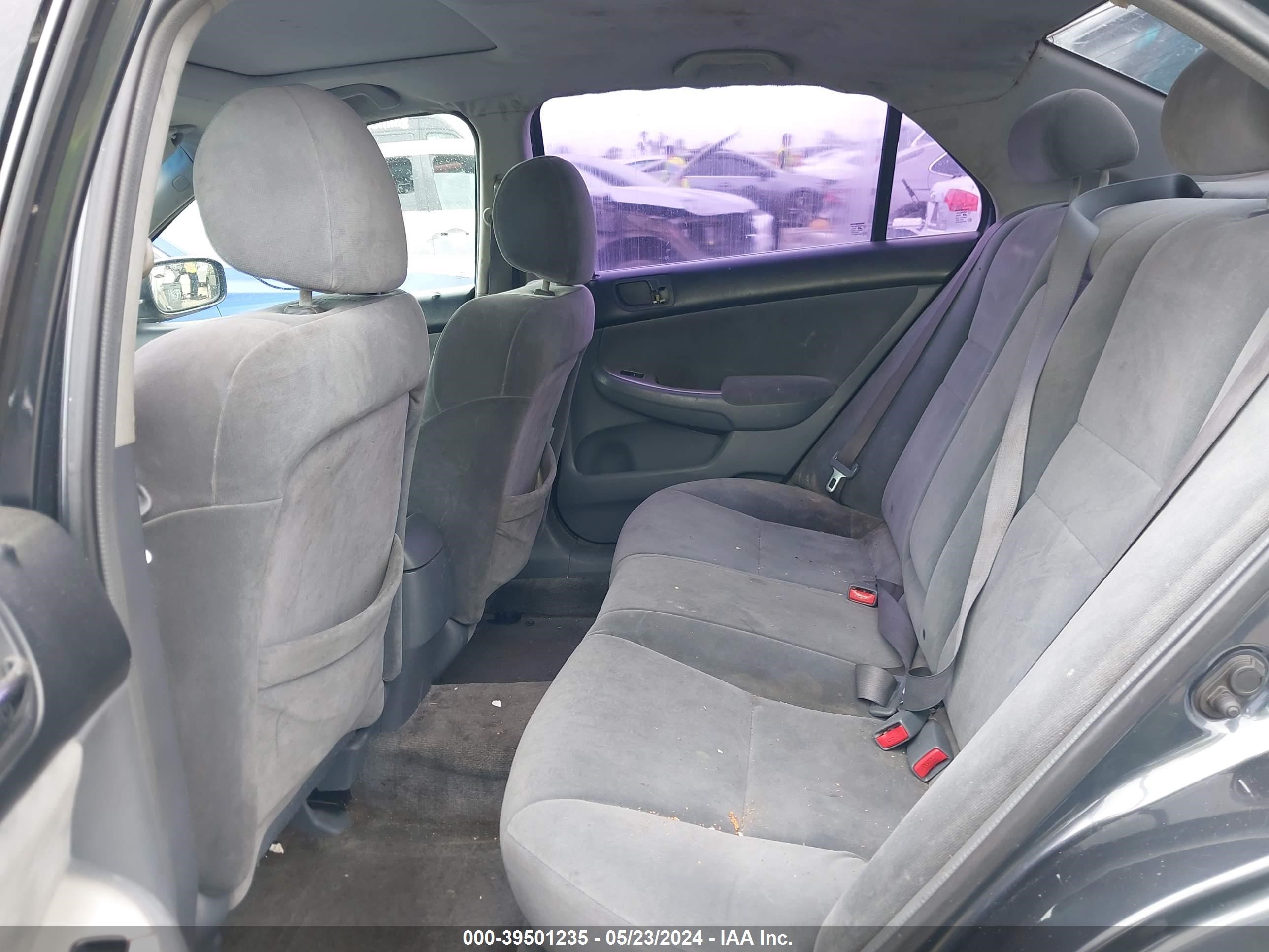 Photo 7 VIN: 1HGCM56785A113796 - HONDA ACCORD 