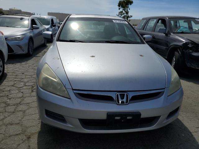 Photo 4 VIN: 1HGCM56786A071437 - HONDA ACCORD EX 