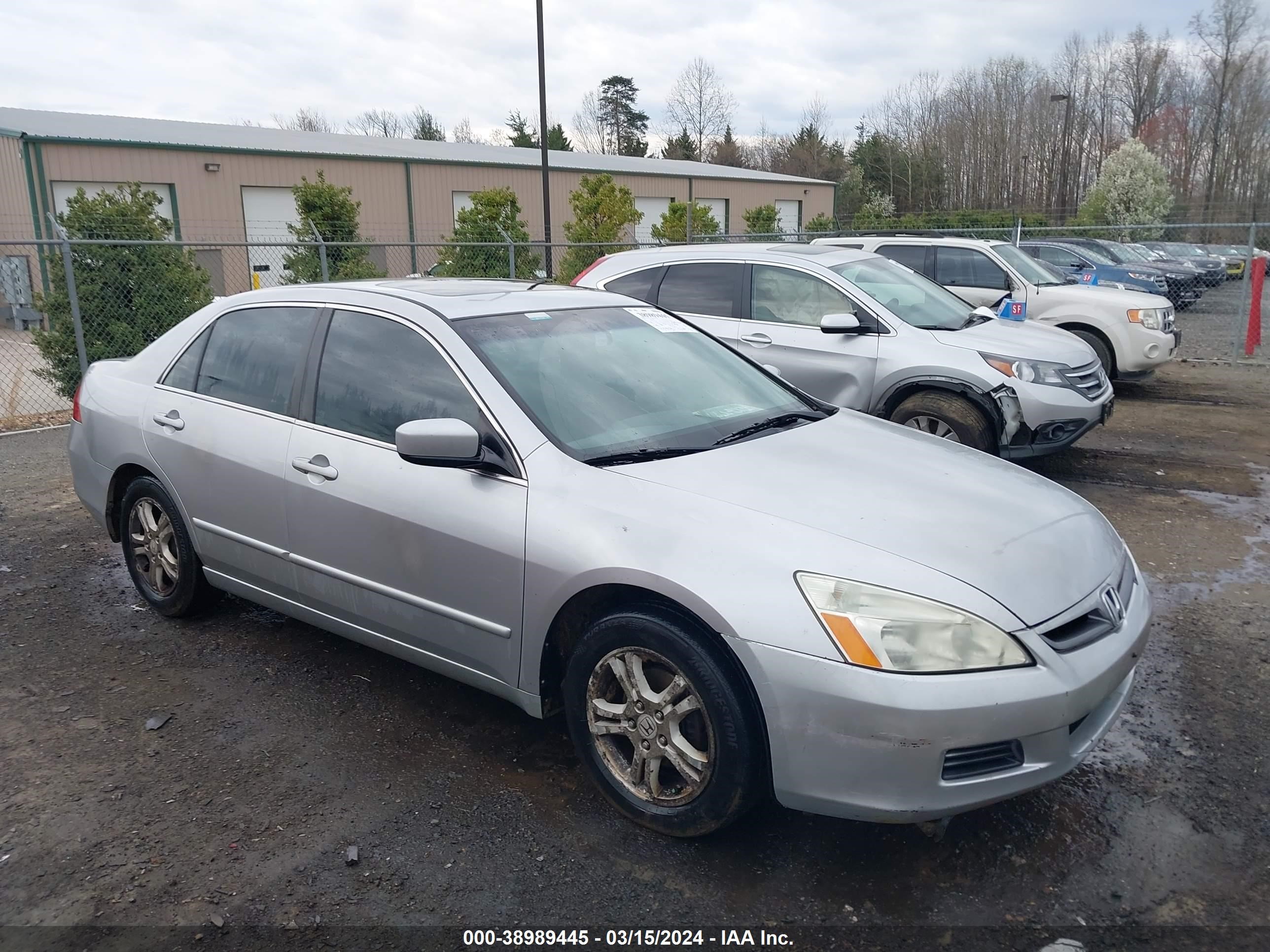 Photo 0 VIN: 1HGCM56787A125613 - HONDA ACCORD 