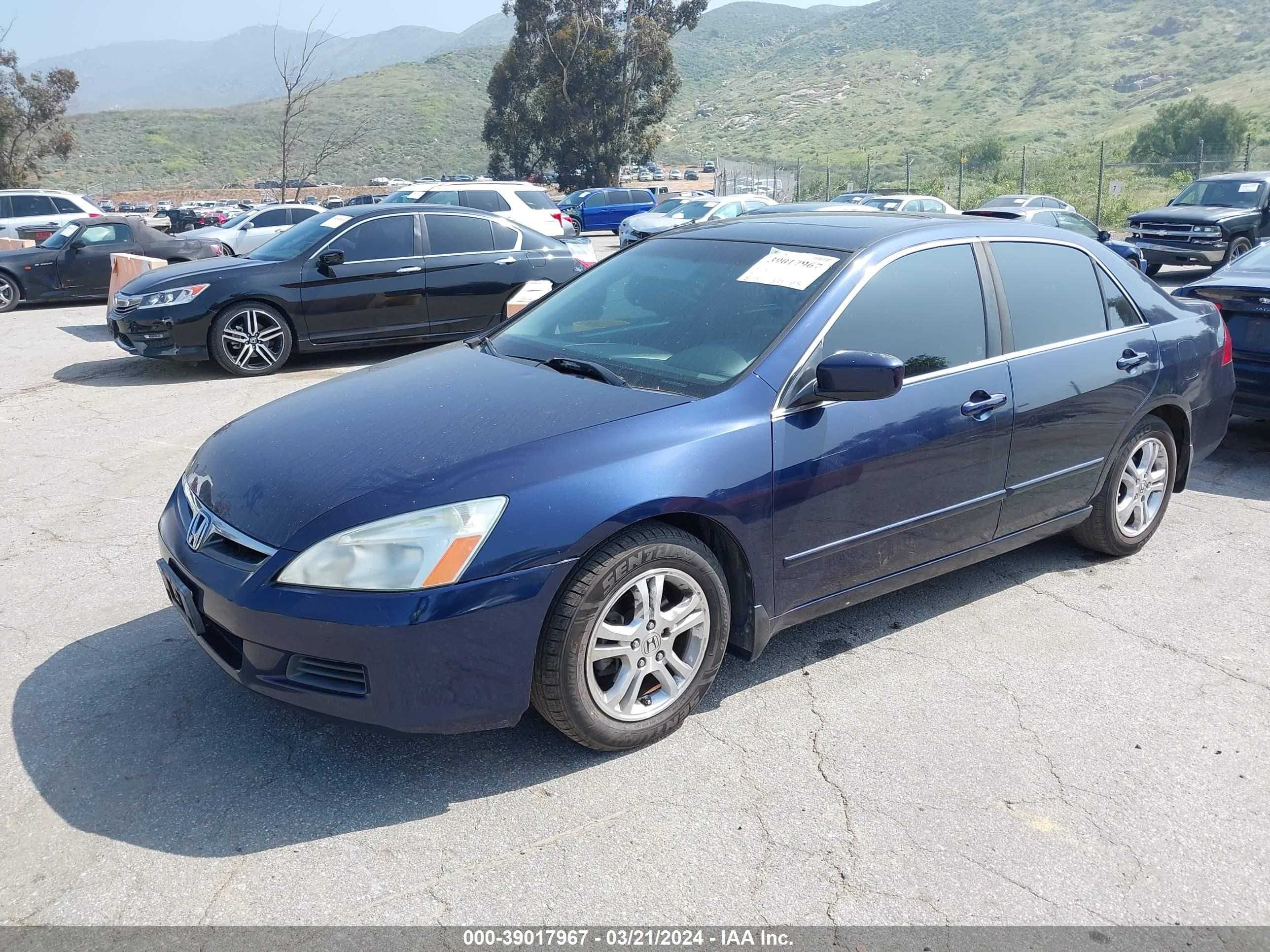 Photo 1 VIN: 1HGCM56787A206272 - HONDA ACCORD 