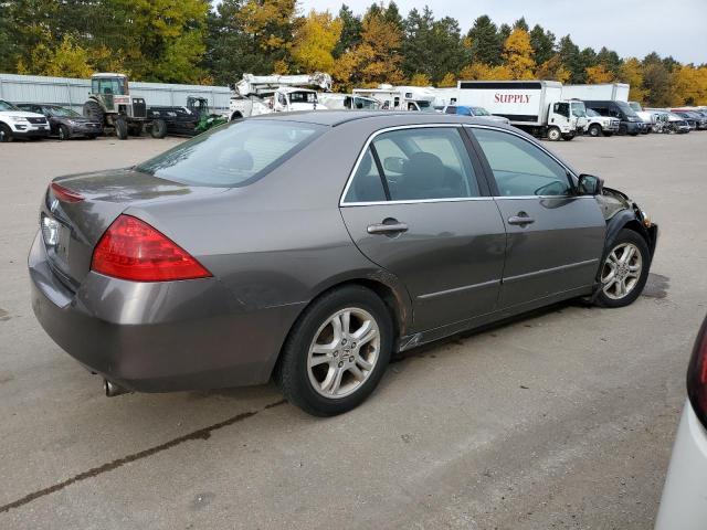 Photo 2 VIN: 1HGCM56796A071530 - HONDA ACCORD EX 