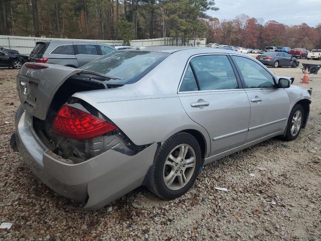 Photo 2 VIN: 1HGCM56797A056463 - HONDA ACCORD 