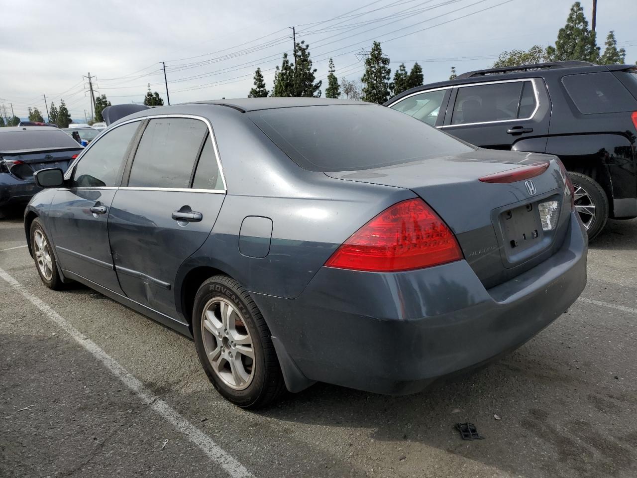 Photo 1 VIN: 1HGCM56797A218401 - HONDA ACCORD 