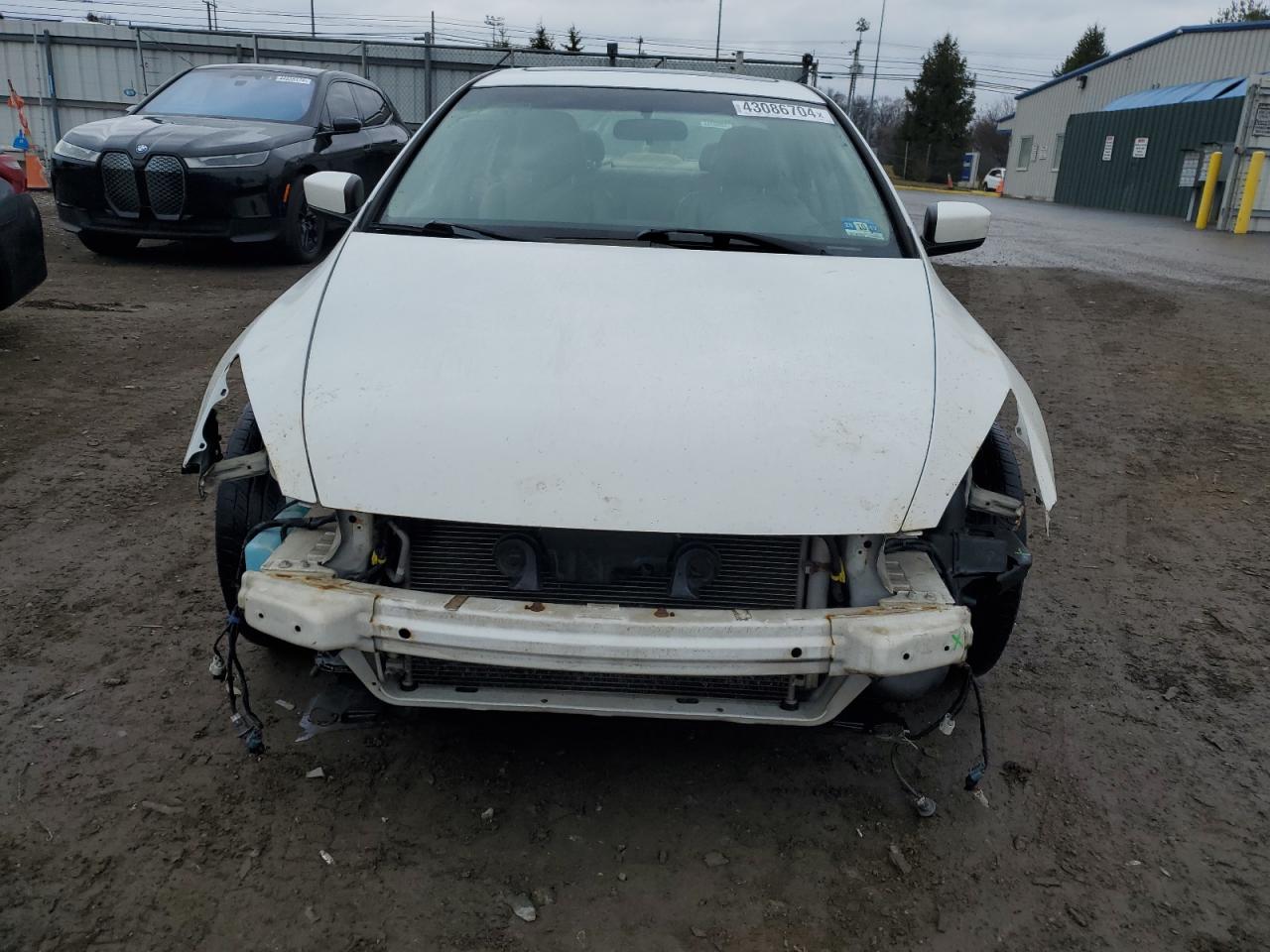 Photo 4 VIN: 1HGCM567X5A097861 - HONDA ACCORD 