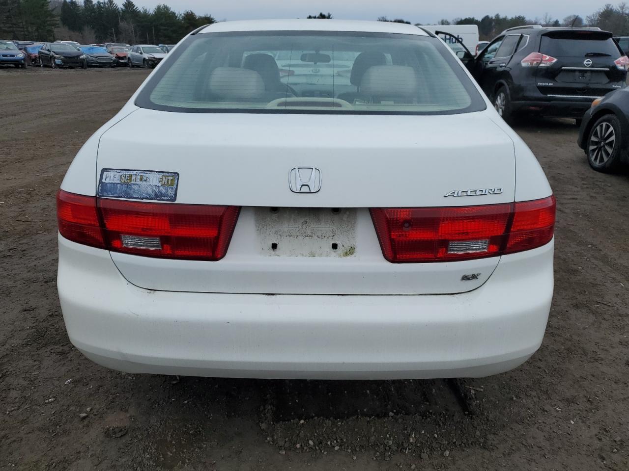 Photo 5 VIN: 1HGCM567X5A097861 - HONDA ACCORD 