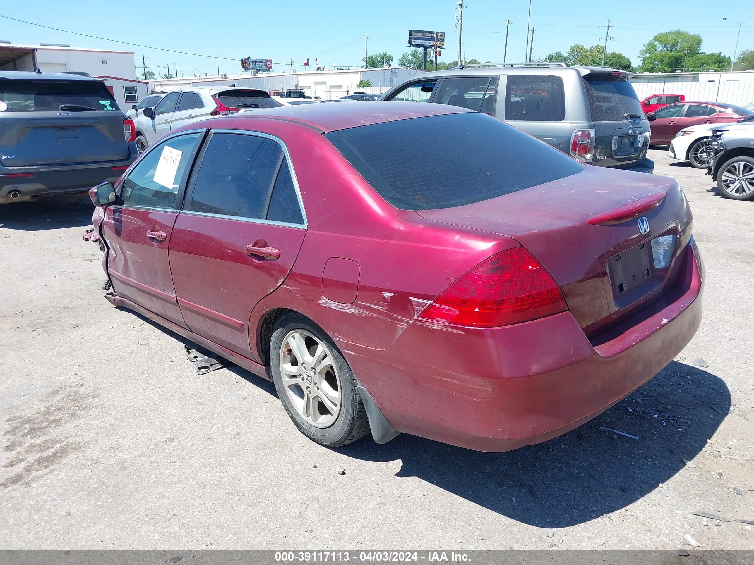 Photo 2 VIN: 1HGCM567X6A038987 - HONDA ACCORD 