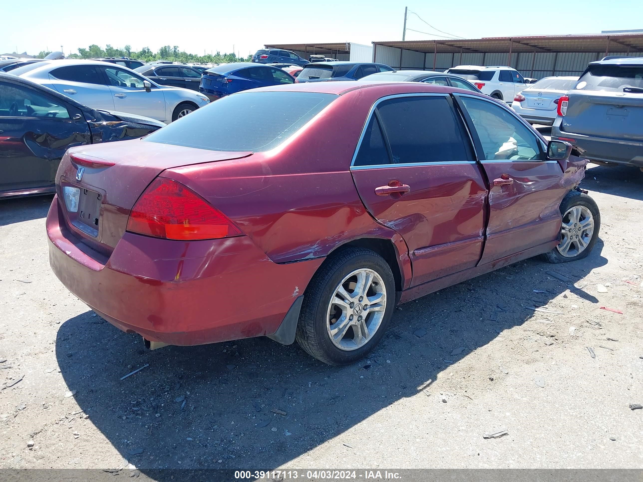 Photo 3 VIN: 1HGCM567X6A038987 - HONDA ACCORD 