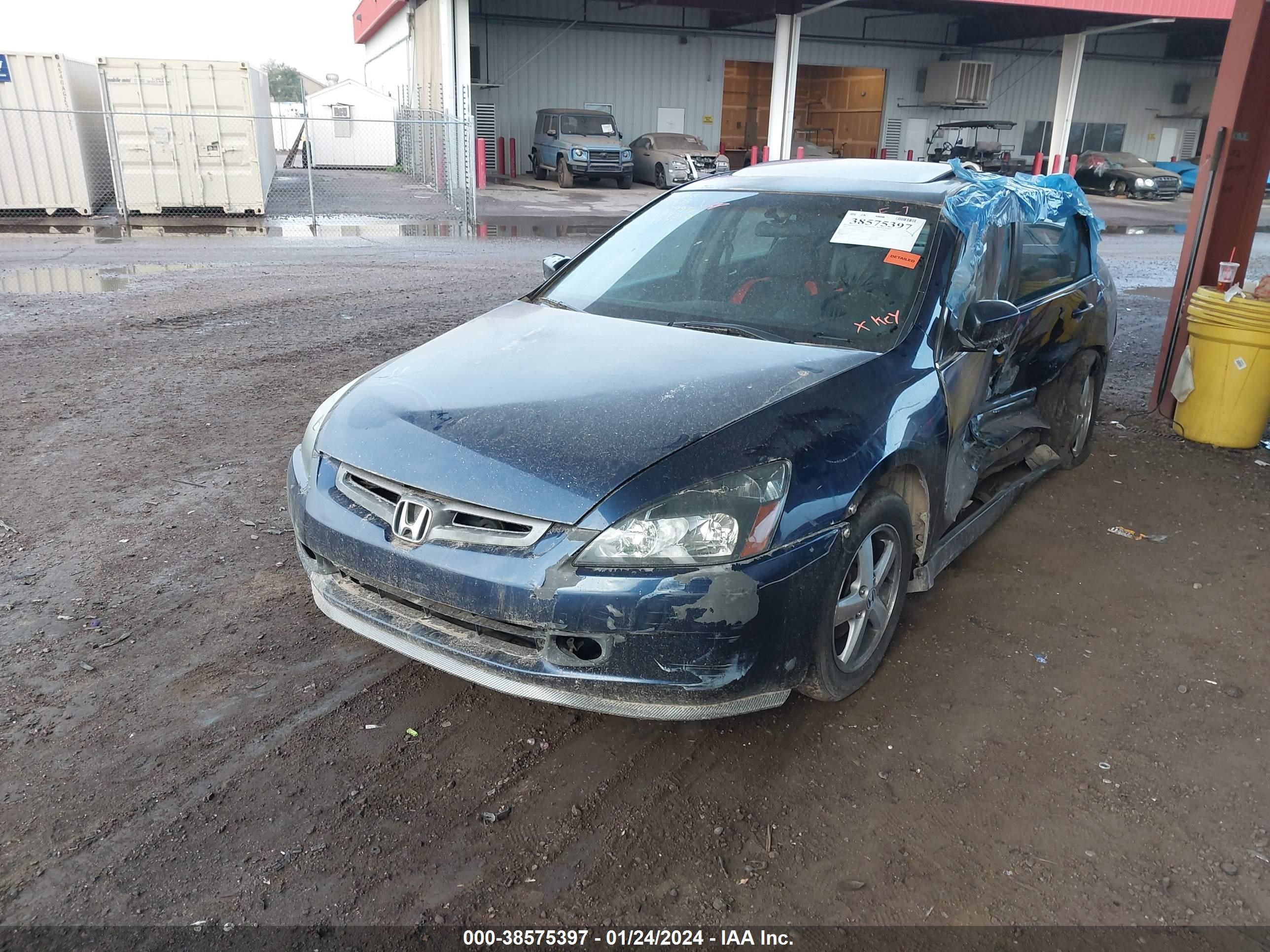 Photo 1 VIN: 1HGCM56805A109976 - HONDA ACCORD 