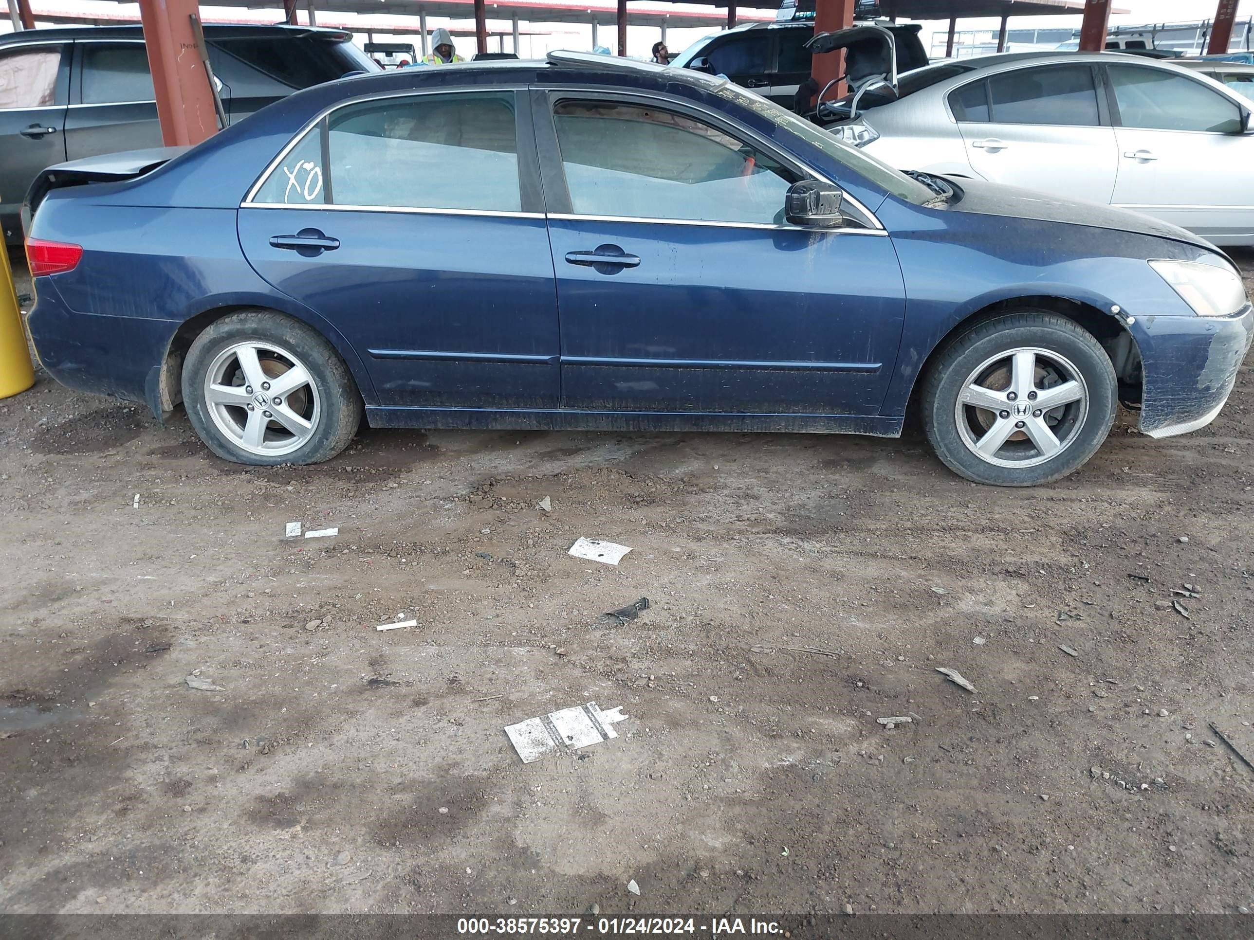 Photo 12 VIN: 1HGCM56805A109976 - HONDA ACCORD 