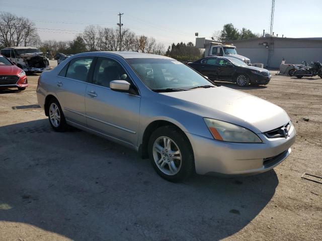 Photo 3 VIN: 1HGCM56806A040952 - HONDA ACCORD 