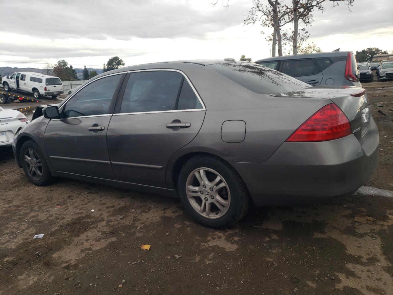 Photo 1 VIN: 1HGCM56806A122129 - HONDA ACCORD 