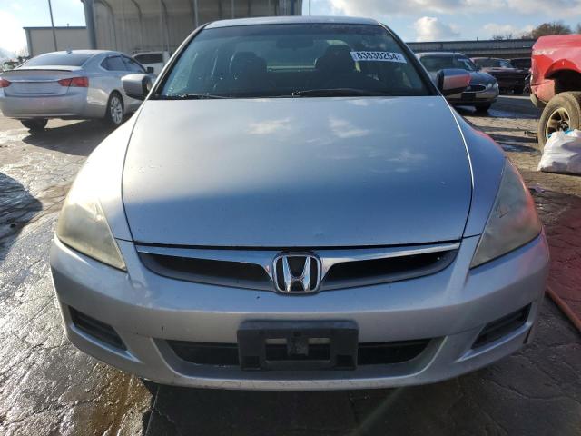 Photo 4 VIN: 1HGCM56807A088016 - HONDA ACCORD EX 