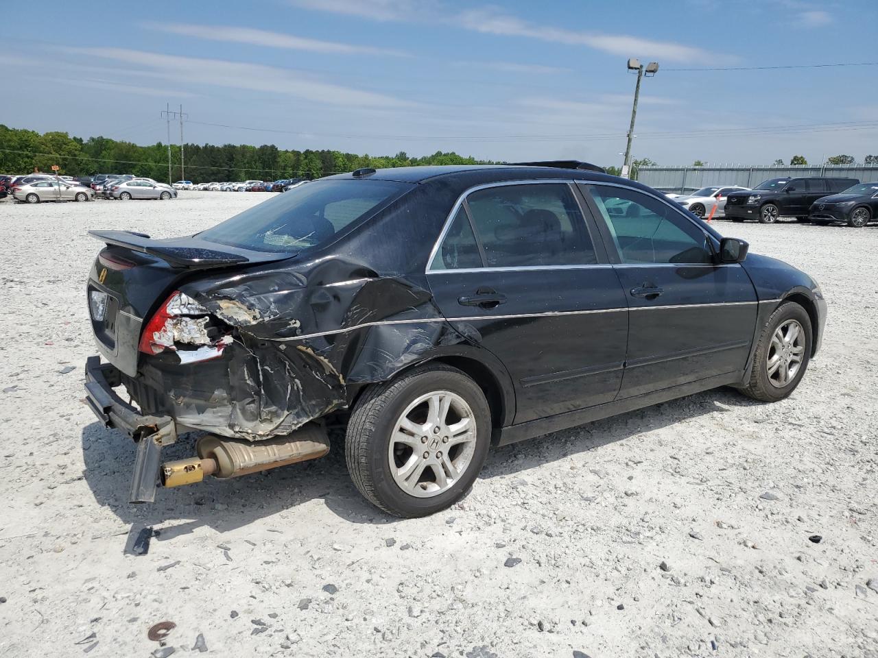 Photo 2 VIN: 1HGCM56807A117174 - HONDA ACCORD 