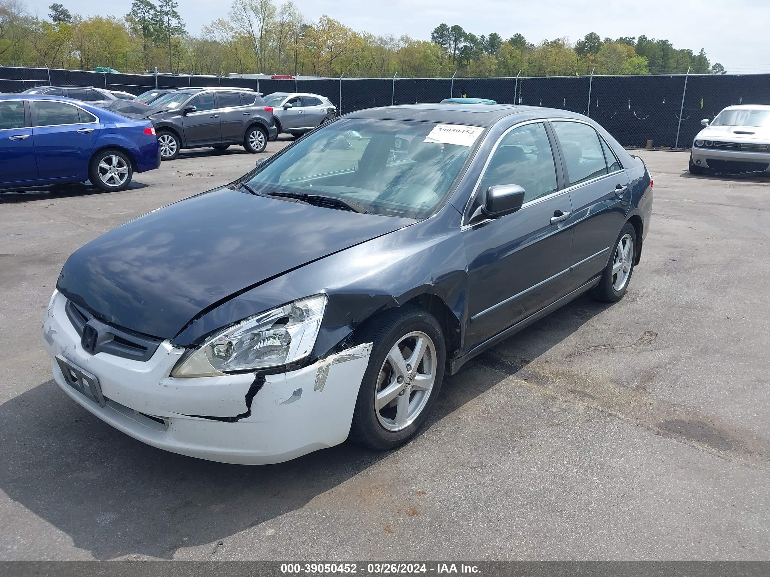 Photo 1 VIN: 1HGCM56814A089770 - HONDA ACCORD 