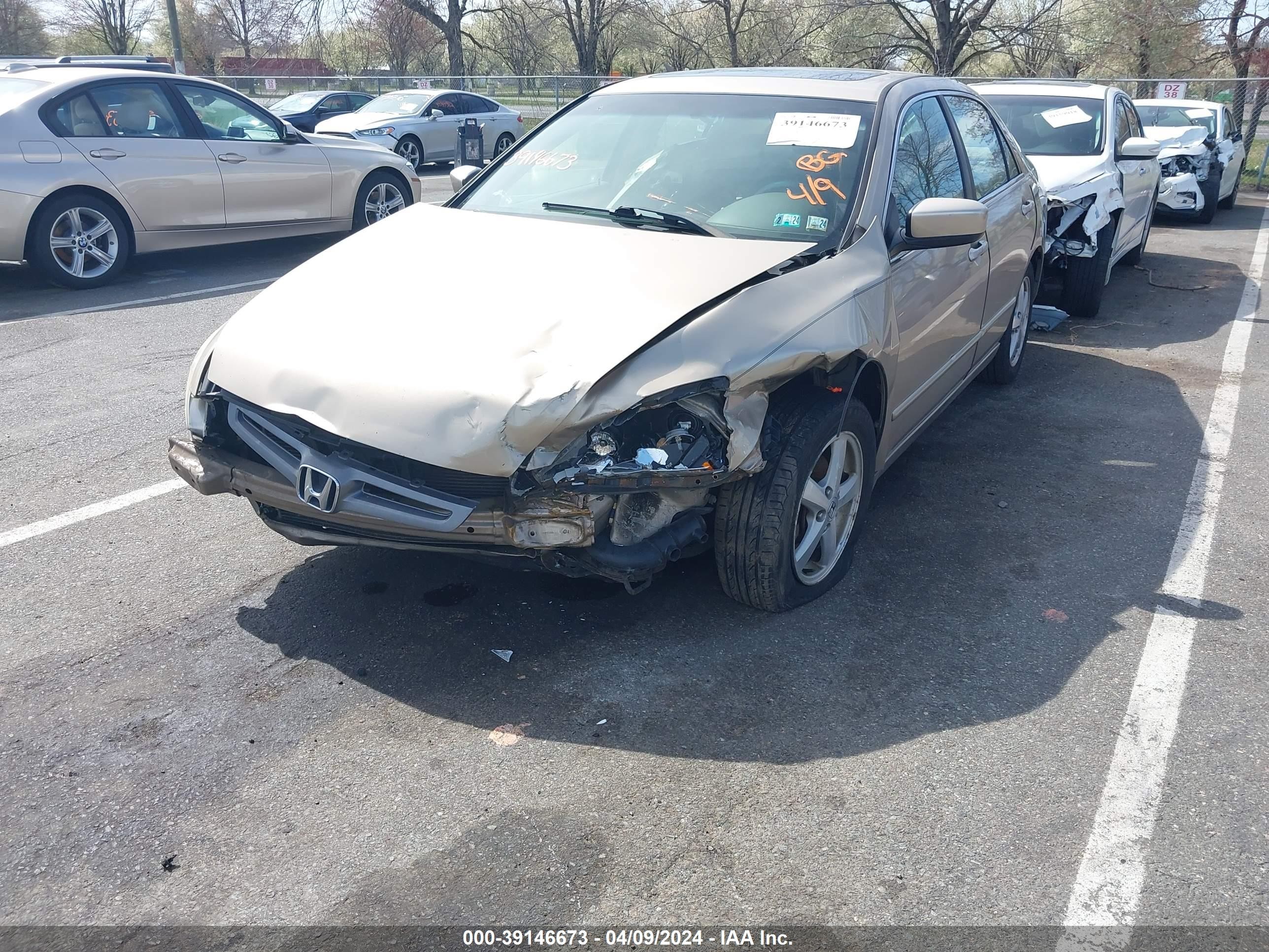 Photo 5 VIN: 1HGCM56814A096718 - HONDA ACCORD 