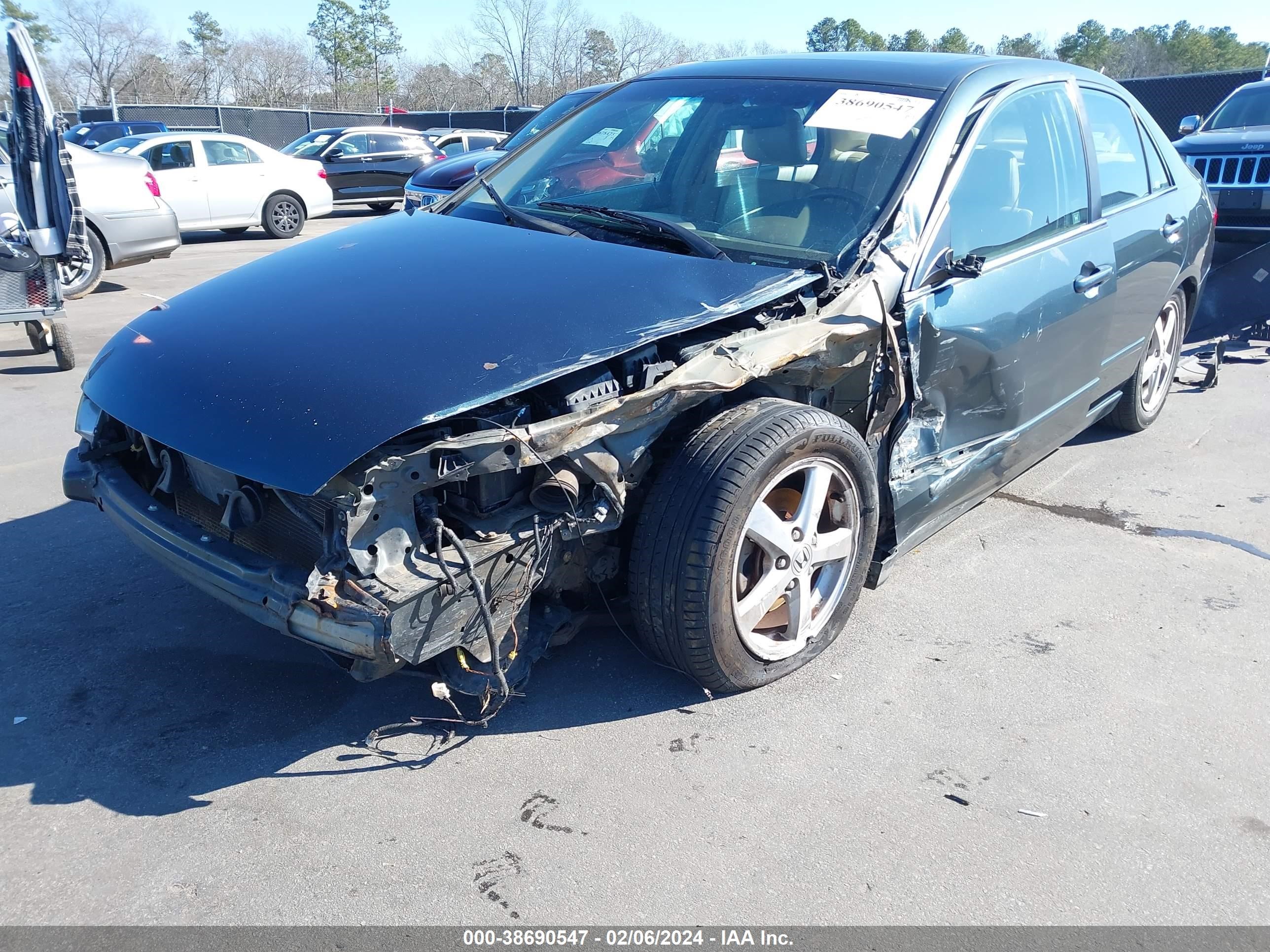 Photo 5 VIN: 1HGCM56815A071366 - HONDA ACCORD 