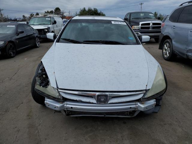 Photo 4 VIN: 1HGCM56815A149130 - HONDA ACCORD 