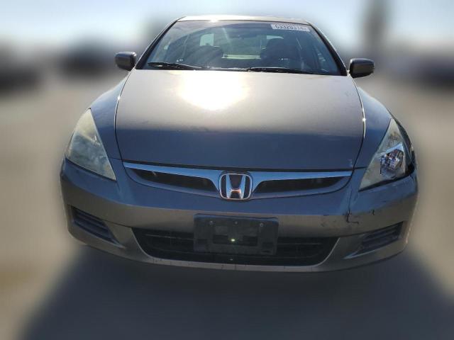 Photo 4 VIN: 1HGCM56816A106280 - HONDA ACCORD 