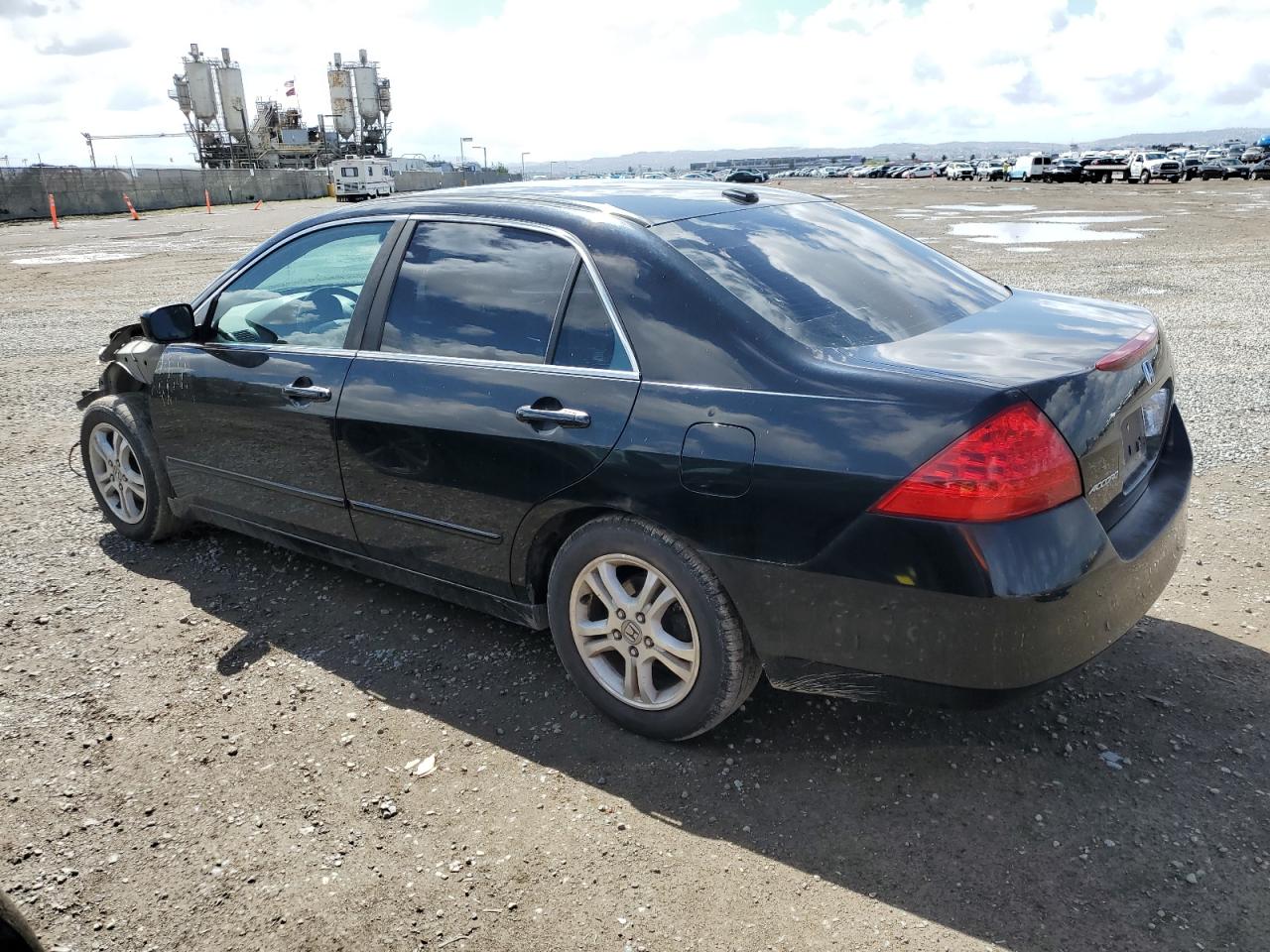 Photo 1 VIN: 1HGCM56817A004009 - HONDA ACCORD 