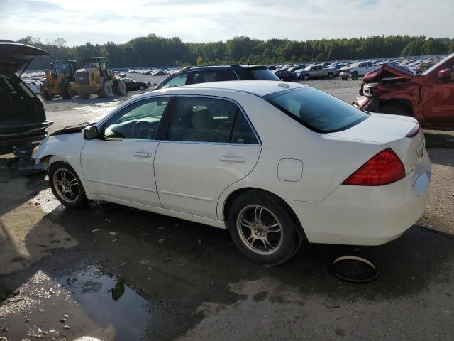 Photo 1 VIN: 1HGCM56817A029850 - HONDA ACCORD EX 