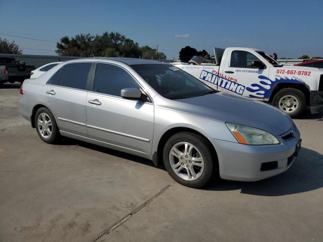 Photo 3 VIN: 1HGCM56817A092706 - HONDA ACCORD 