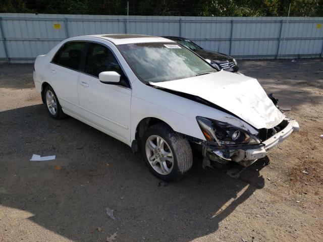 Photo 3 VIN: 1HGCM56817A168697 - HONDA ACCORD 