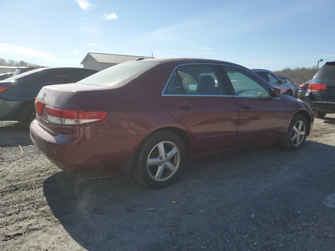 Photo 2 VIN: 1HGCM56824A029187 - HONDA ACCORD 