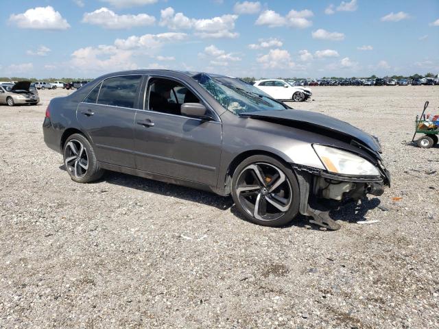 Photo 3 VIN: 1HGCM56826A024235 - HONDA ACCORD 