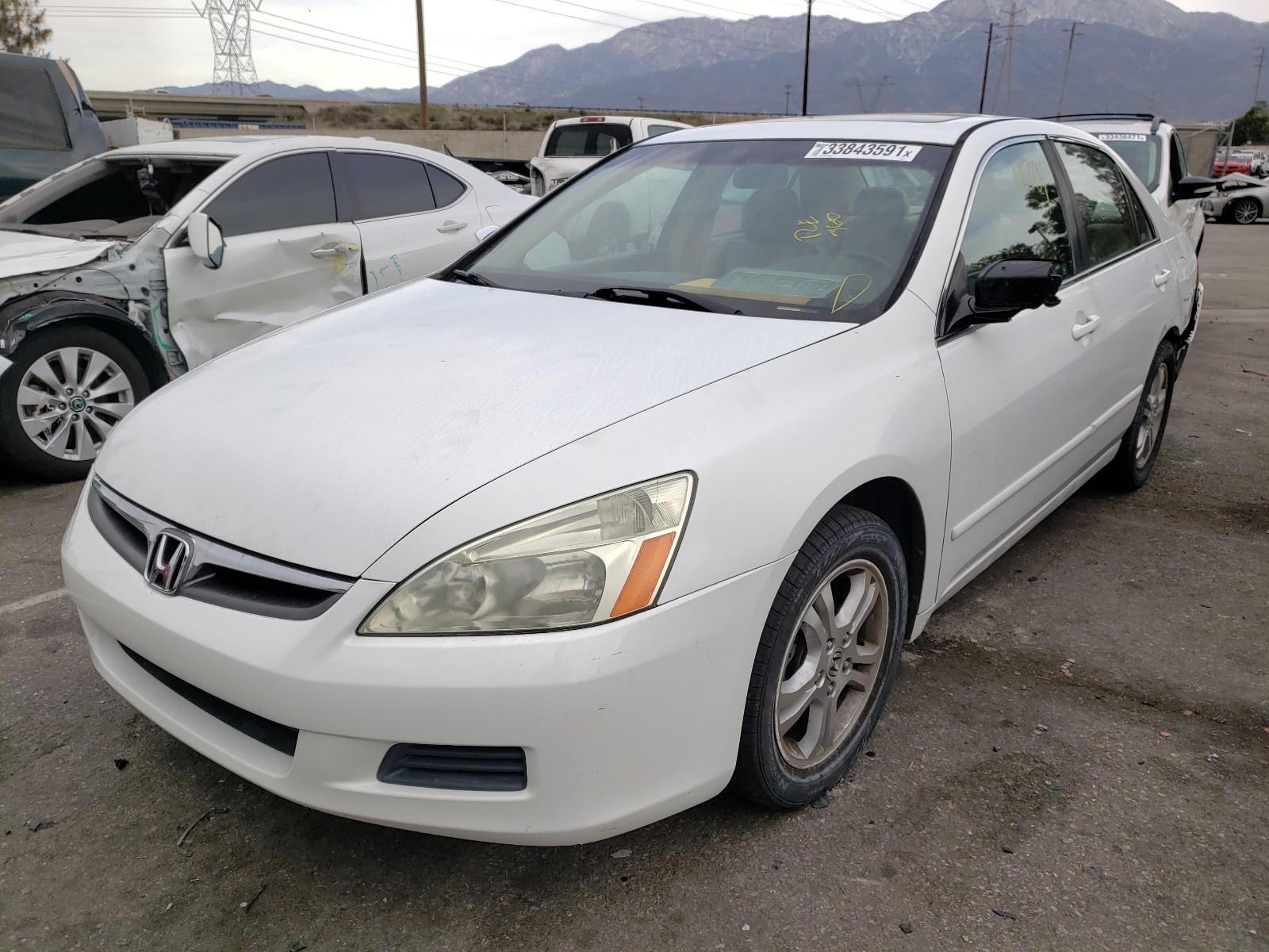 Photo 1 VIN: 1HGCM56826A076724 - HONDA ACCORD EX 